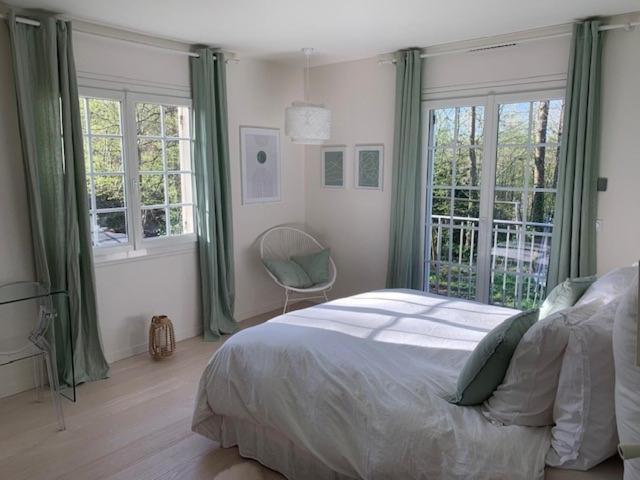 Parenthese Buc'Olique Bed & Breakfast Buc  Exterior photo